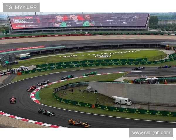 F1携手亚马逊AWS打造智能实时赛车数据分析系统革新赛事体验